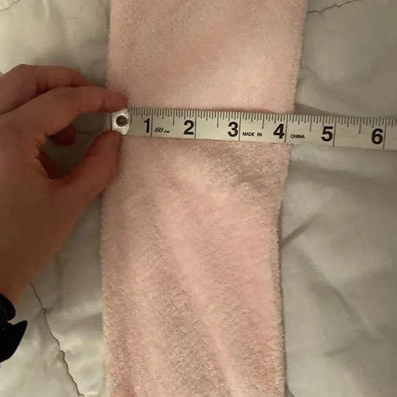 🥭 (4 for $15) Girls Adorable Poodle Scarf - Picture 5 of 6